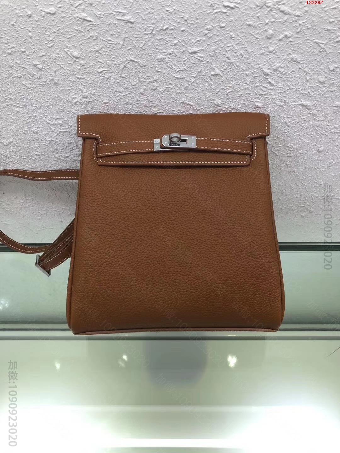 133287_Hermes高仿爱马仕女包Kelly背包号荔枝纹银扣6色黑色大红橙色卡其土黄爱马仕女包图片