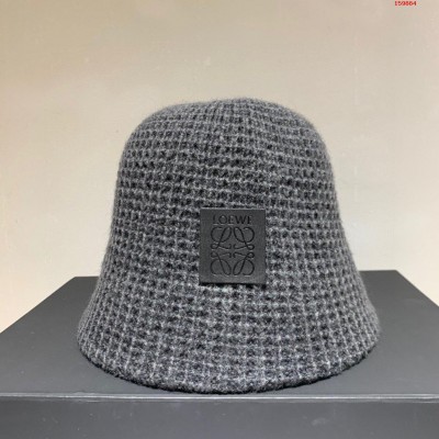 LOEWE罗意威2020新款羊毛渔夫帽镂空针织帽疯狂