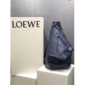 LOEWE 罗意威新品胸包061403， 网上哪里有卖高仿罗意威包包 精仿罗...