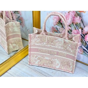 m1287_粉色刺绣老虎购物袋 A货迪奥女包 原单迪奥包包和正品有什么区别?