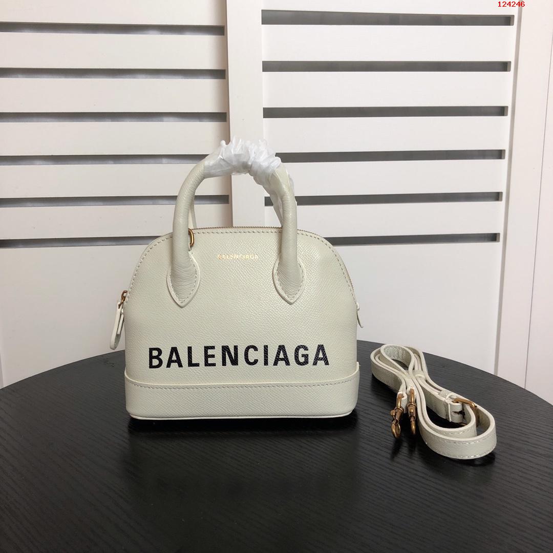 Balenciaga巴黎世家新款贝壳包出货 高仿巴黎世家包包 精仿巴黎世家女包 原版巴黎世家女包 A货巴黎世家女包 原单巴黎世家女包 