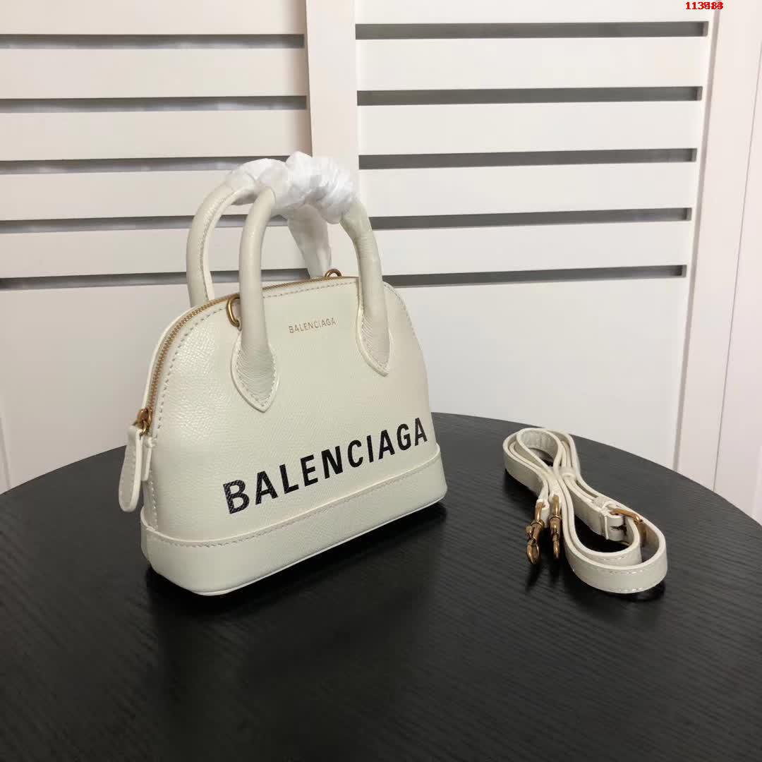 Balenciaga巴黎世家新款贝壳包2 高仿巴黎世家包包 精仿巴黎世家女包 原版巴黎世家女包 A货巴黎世家女包 原单巴黎世家女包 
