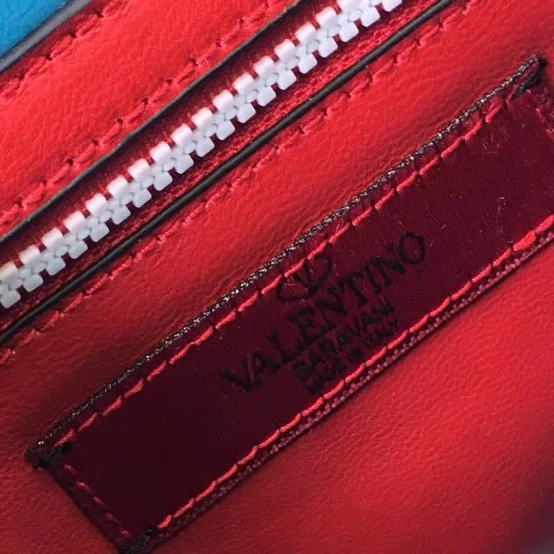 Valentino 华伦天奴专柜新款女士挎 高仿华伦天奴包包 精仿华伦天奴女包 原版华伦天奴女包 A货华伦天奴女包 原单华伦天奴女包 