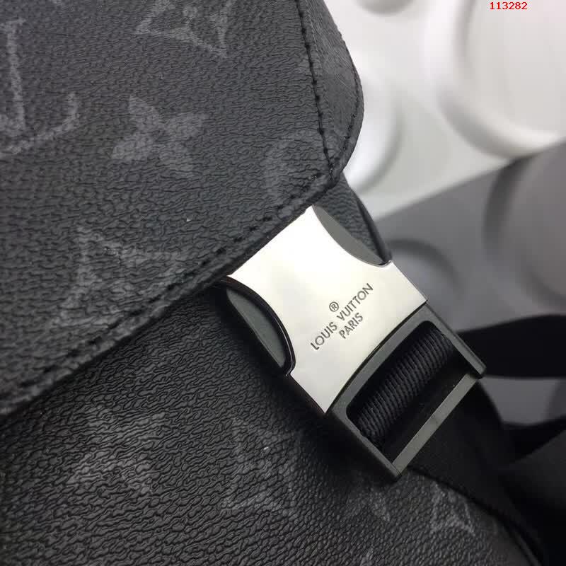 Tadao小号手袋 高仿LV包包 原版LV男包 N41467