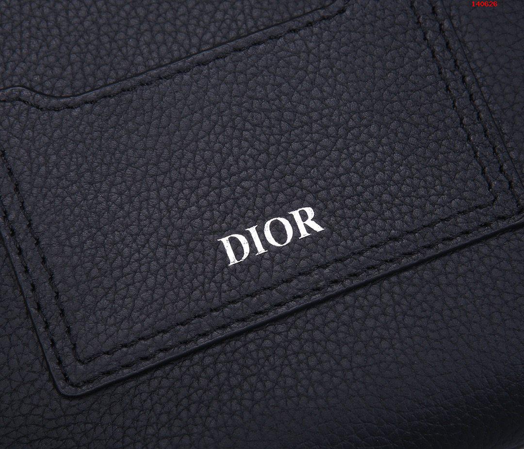 专柜正品有售顶级原单质量保修三年Dior 高仿迪奥包包 精仿迪奥男包 原版迪奥男包 A货迪奥男包 原单迪奥男包 1ADPO131