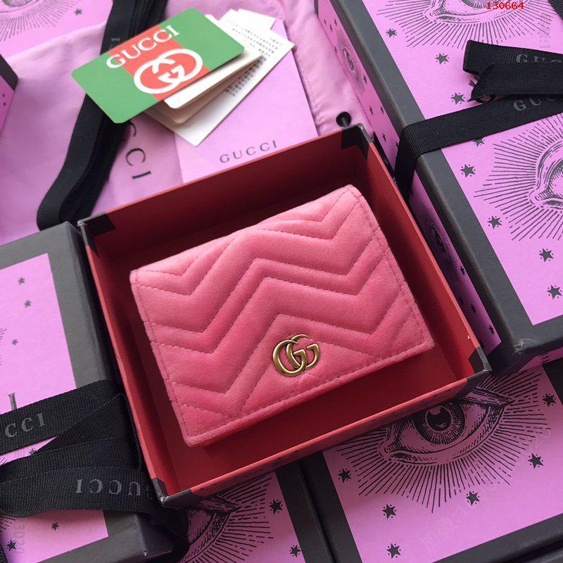 欧洲正品采用进口天鹅绒面料GGmarmont小卡包