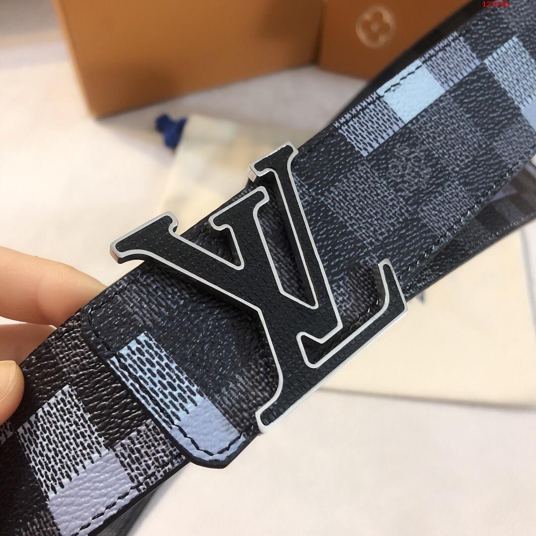 货双面系列黑灰格，精品质量，L家十字纹系 高仿路易威登皮带 精仿LV皮带 原版LV皮带 A货LV皮带 原单LV皮带和正品有什么区别 