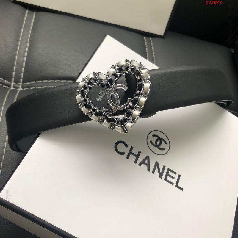 CHANEL香奈儿腰带小香夏季意大利走秀款 最新单品搭配高仿香奈儿皮带高仿香奈儿腰带网站
