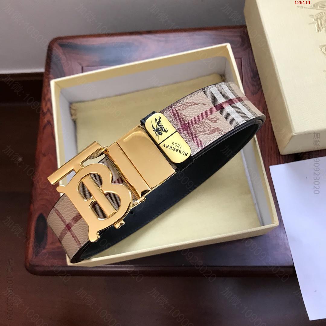 巴博利官网同步新款格纹版型，皮料搭配平纹修面底纹 高