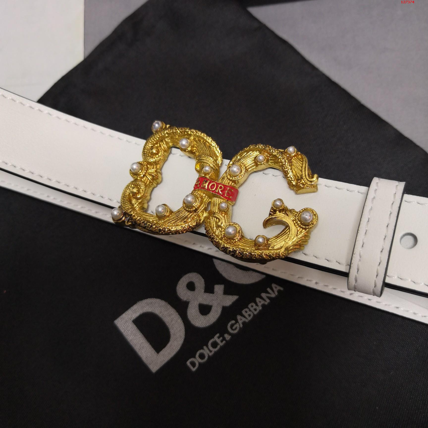 D&G官网新款同步女装系列双面进口原版皮，双 哪里有卖高仿DG皮带 精仿DG皮带 原版DG皮带 A货DG皮带 原单DG皮带 