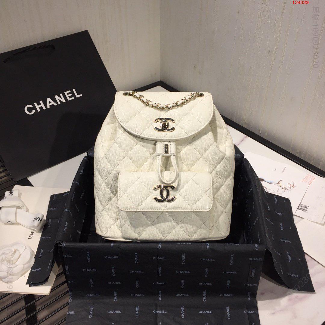 Chanel2023早春新款黑色小牛皮Duma双肩背