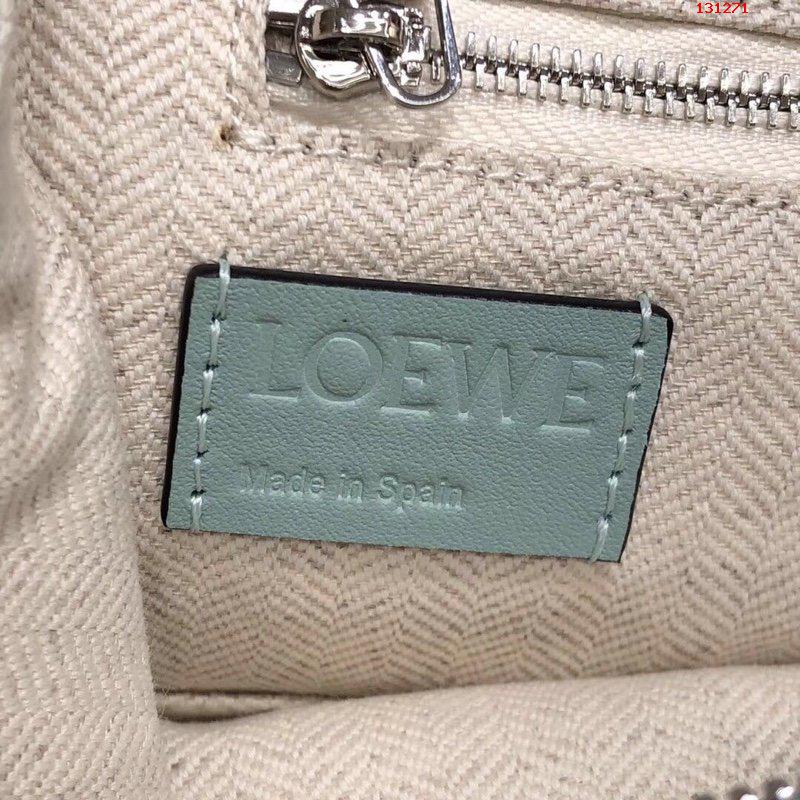 平纹 Loewe 罗意威专柜最新款Goy 哪里有卖高仿罗意威背包 精仿罗意威双肩包 原版罗意威双肩包 A货罗意威双肩包 原单罗意威双肩包 