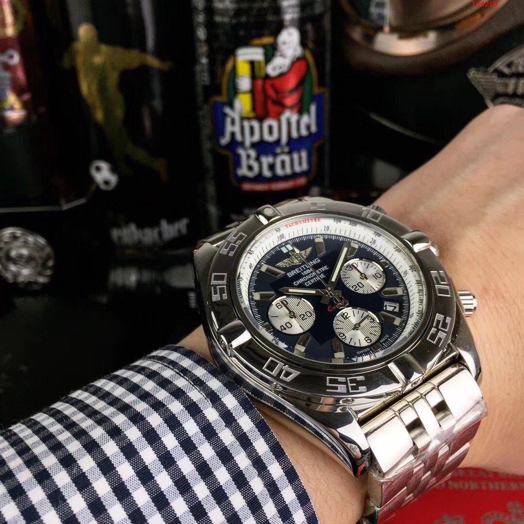 百年灵Breitling复仇者系列日本多 高仿百年灵腕表 精仿百年灵手表 原版百年灵钟表 A货百年灵腕表 原单百年灵腕表 