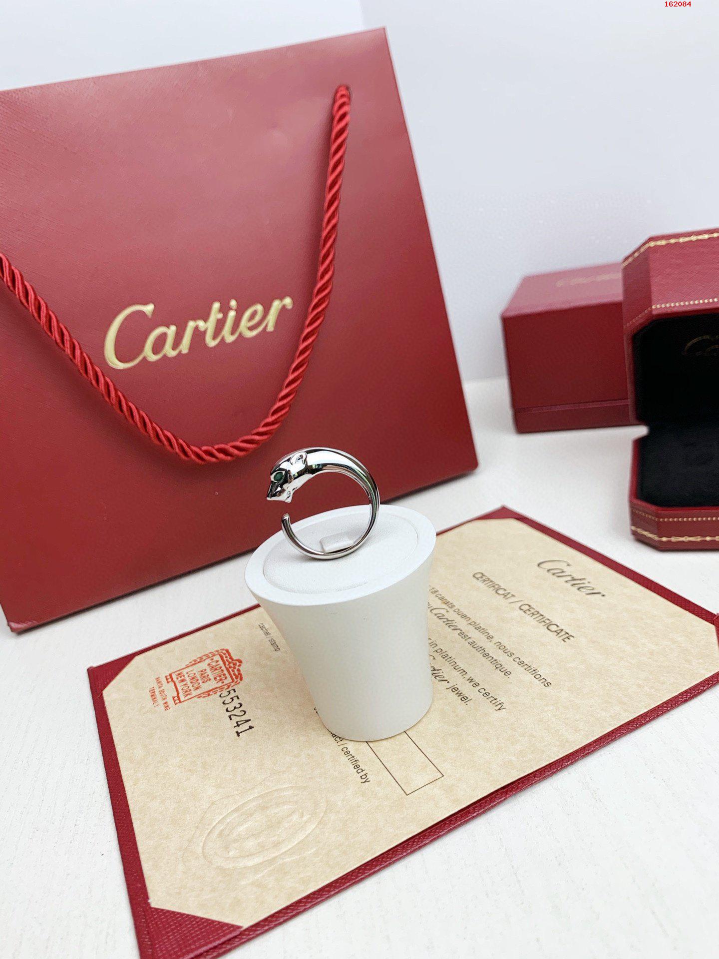 Cartier品牌的象征之一最新火爆 高仿名牌戒指 精仿名牌戒指 原版名牌戒指 A货名牌戒指 原单名牌戒指 