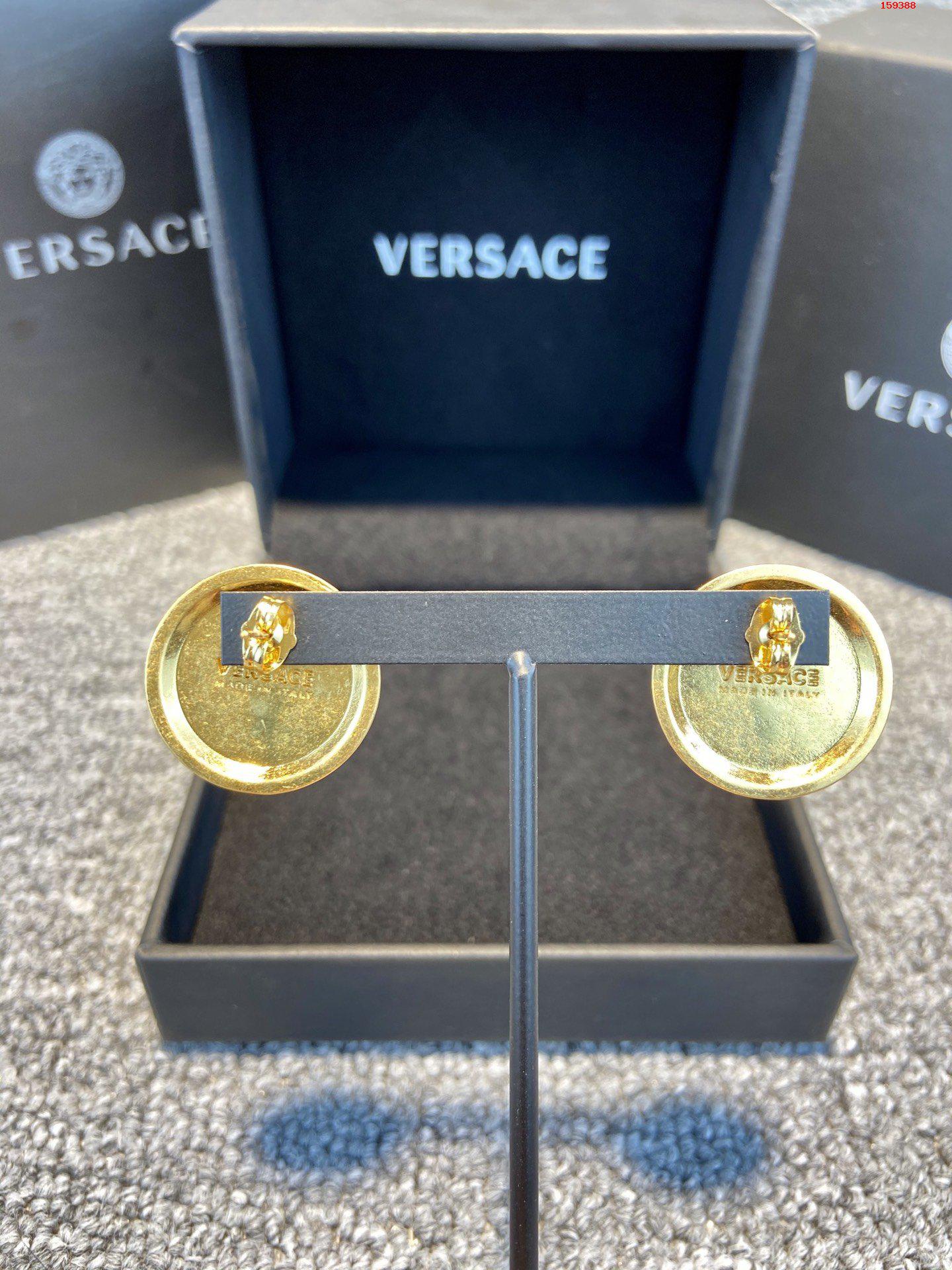 Versace范思哲耳环品牌标志是 高仿名牌耳钉 精仿名牌耳钉 原版名牌耳钉 A货名牌耳钉 原单名牌耳钉 