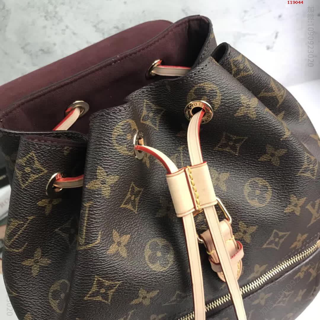MONTSOURIS双肩包 原单lv和正品一样吗？ 精仿LV女包 原版LV路易威登女包 A货LV女包 高仿LV女包 原单LV女包 M43431