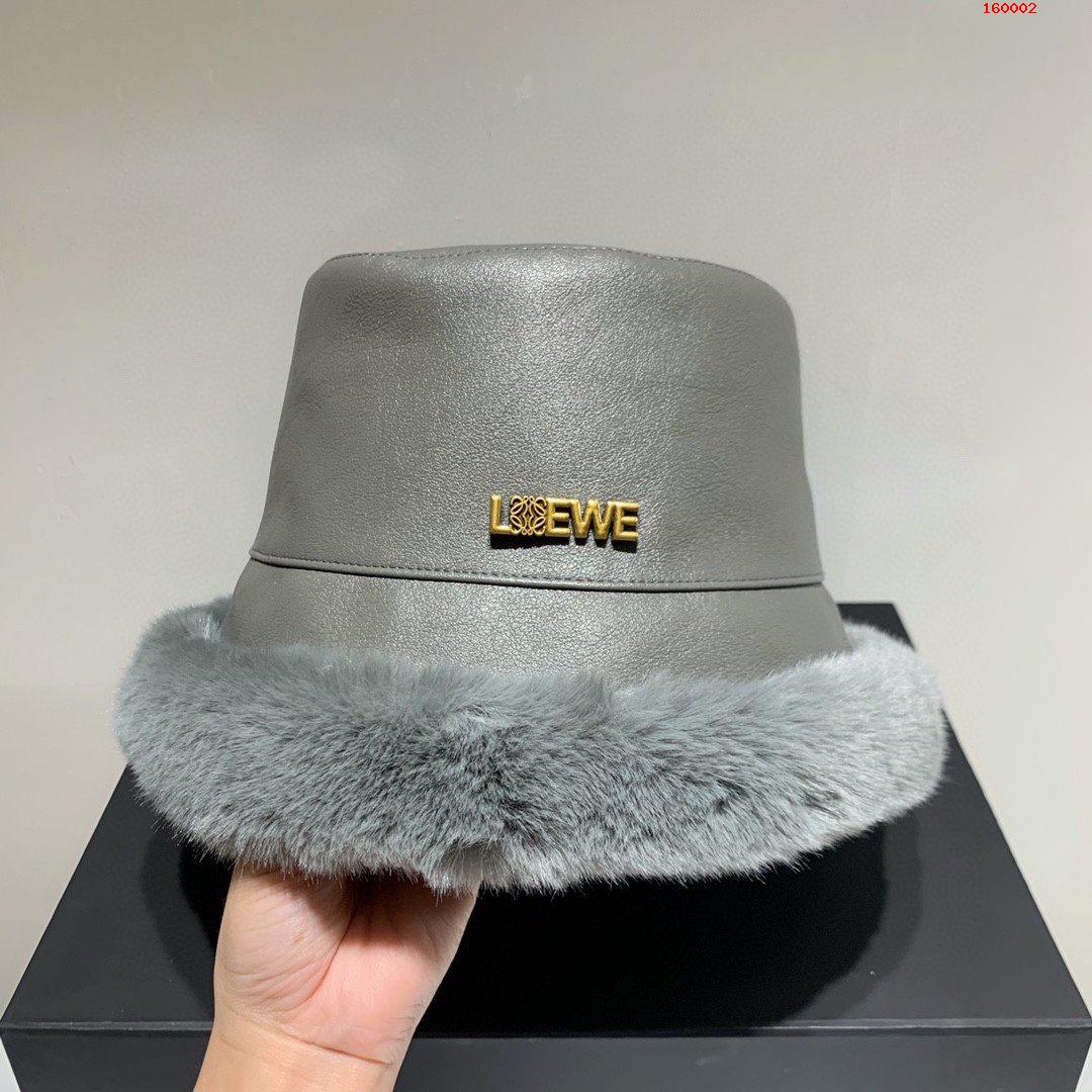 LOEWE罗意威新款渔夫帽超级保暖渔夫帽 高仿品牌帽子 精仿品牌帽子 原版品牌帽子 A货品牌帽子 原单品牌帽子 