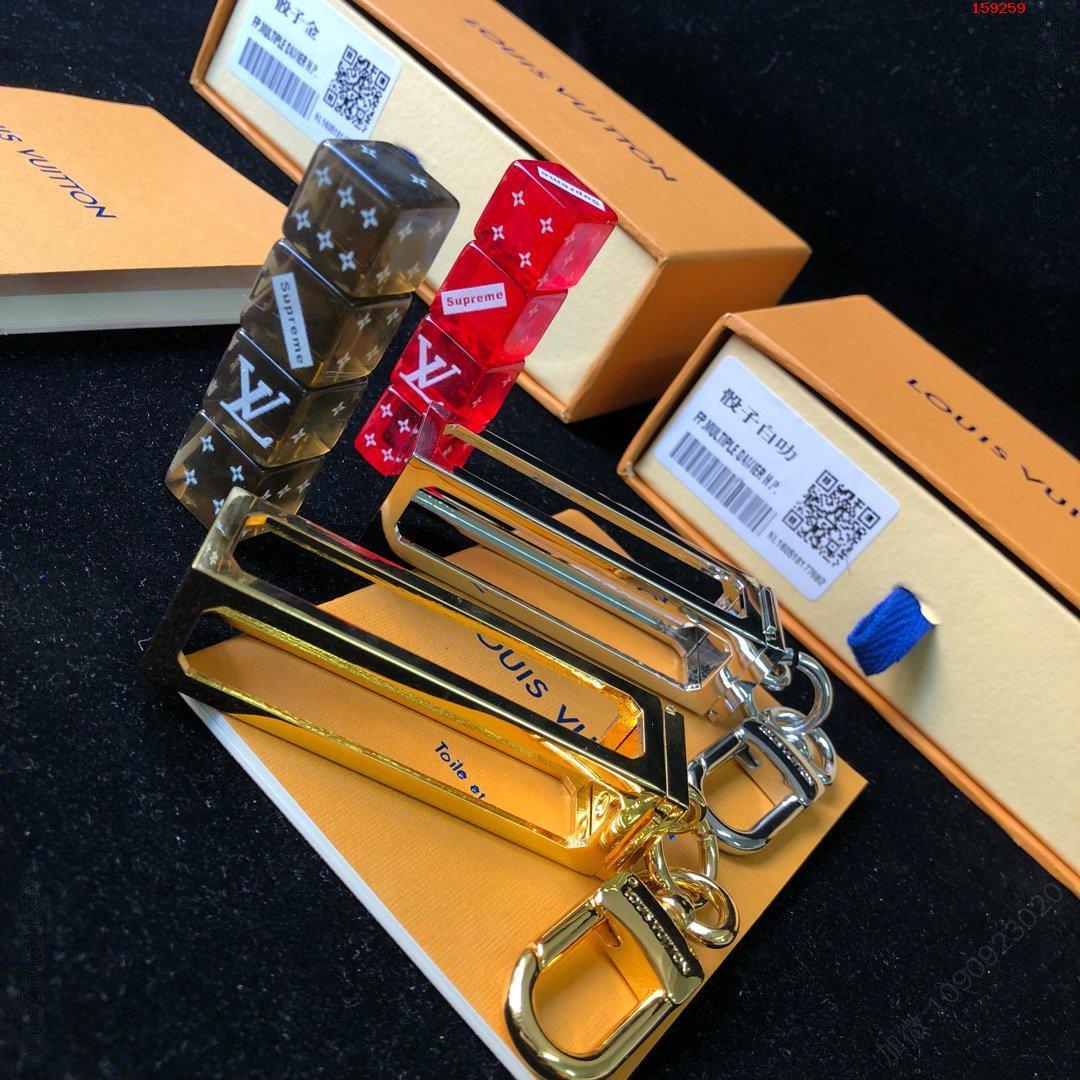 配送包装LV骰子挂件钥匙扣一万个推 高仿品牌饰品 精仿品牌饰品 原版品牌饰品 A货品牌饰品 原单品牌饰品 