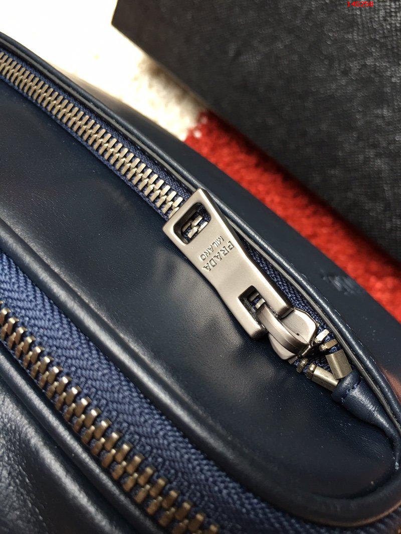 0989胸包蓝色顶级货采用进口韩国小 高仿品牌腰包/挎包 