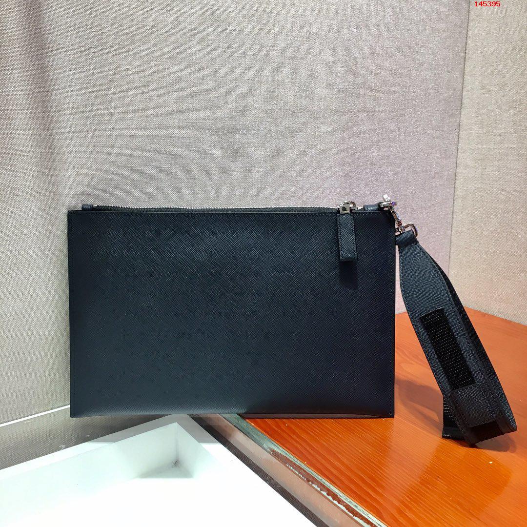 独家首发原单货2NH009手包采用进口Sa 高仿品牌手拿包/钱包 