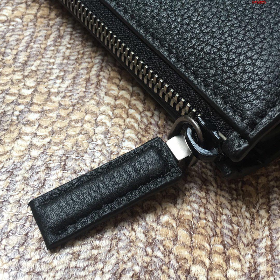 P家出新款手包001A黑色顶级货专柜 高仿品牌手拿包/钱包 