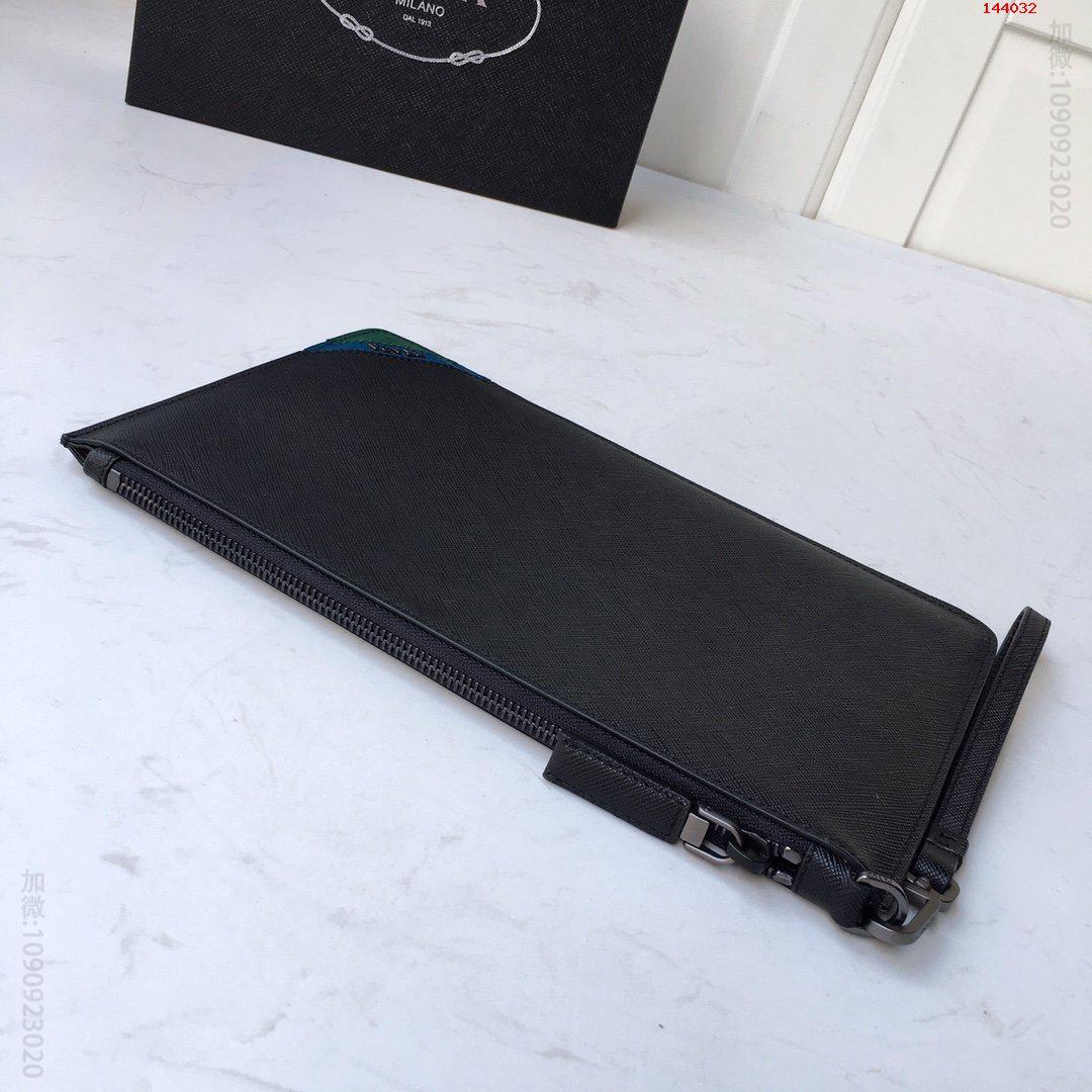 货爆款2NG005黑绿到货了新色 高仿品牌手拿包/钱包 