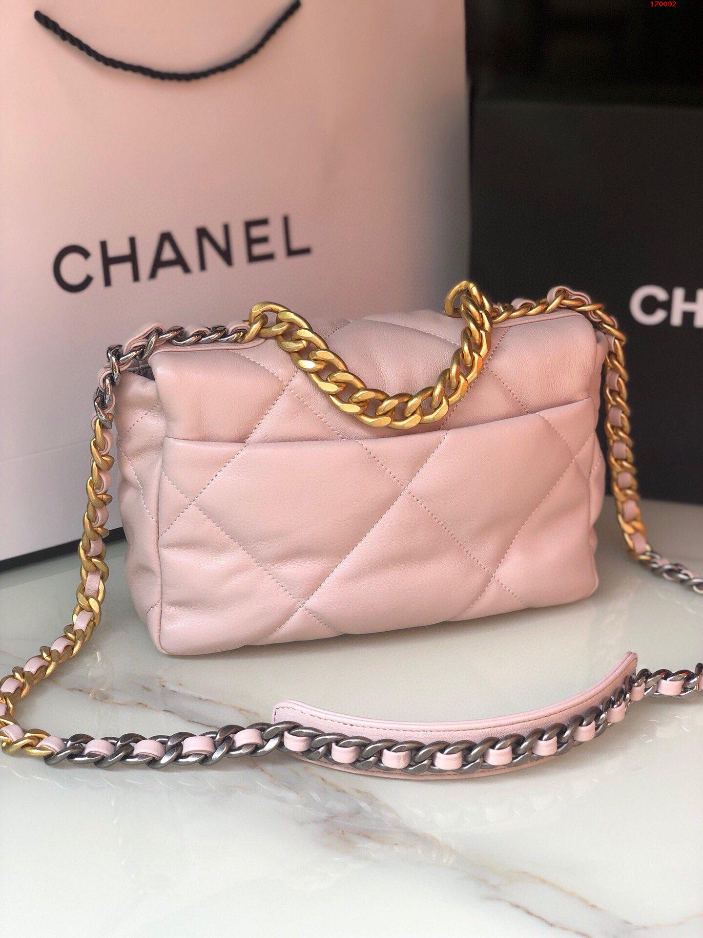 Chanel 粉色 原单进口小羊皮 里配原版布 高仿香奈儿 S1160