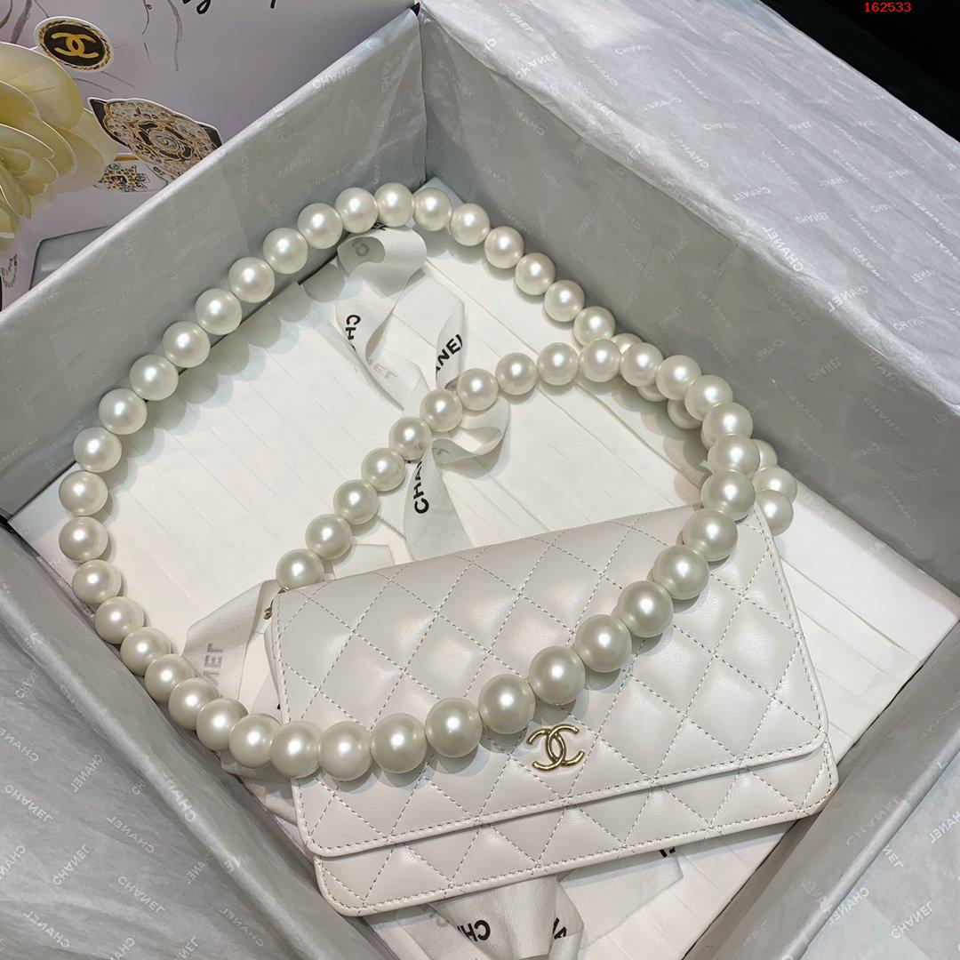 现货ChaneWoc珍珠包最好看的珍珠款这 原单香奈儿和正品一样吗 精仿香奈儿女包 原版香奈儿女包 A货香奈儿女包 高仿香奈儿女包 1926
