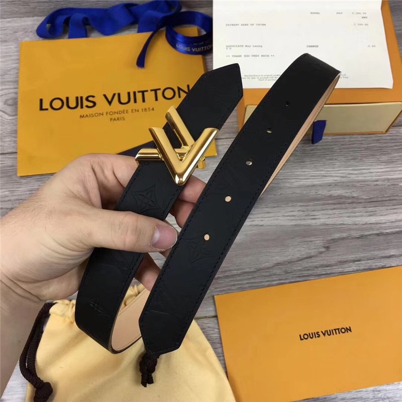LV男士皮带/腰带 LOUIS VUITTON 专柜新品 LV皮帶 双面双色可用 高仿LV M84211