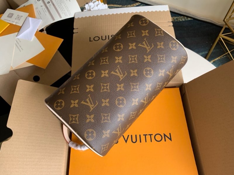 LV女包 Louis Vuitton路易威登Monogram帆布系列 特大号盥洗包 LV手拿包 高仿路易威登女包 A货LV包包 M47528