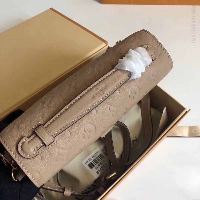 LV LV Pochette Metis 手袋 LV全皮压花女包 LV邮差包 LV空姐包 杏色 高仿路易威登包包 一比一原单LV女包 M44245