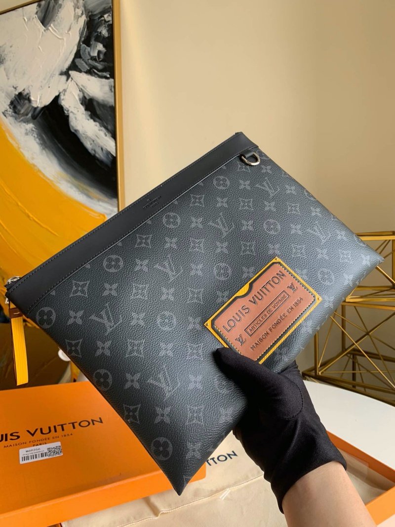 老花LV男包 LV Pochette Discovery 手袋 Gaston Labels 限量版系列手包 原单路易威登男包 高仿LV M69256