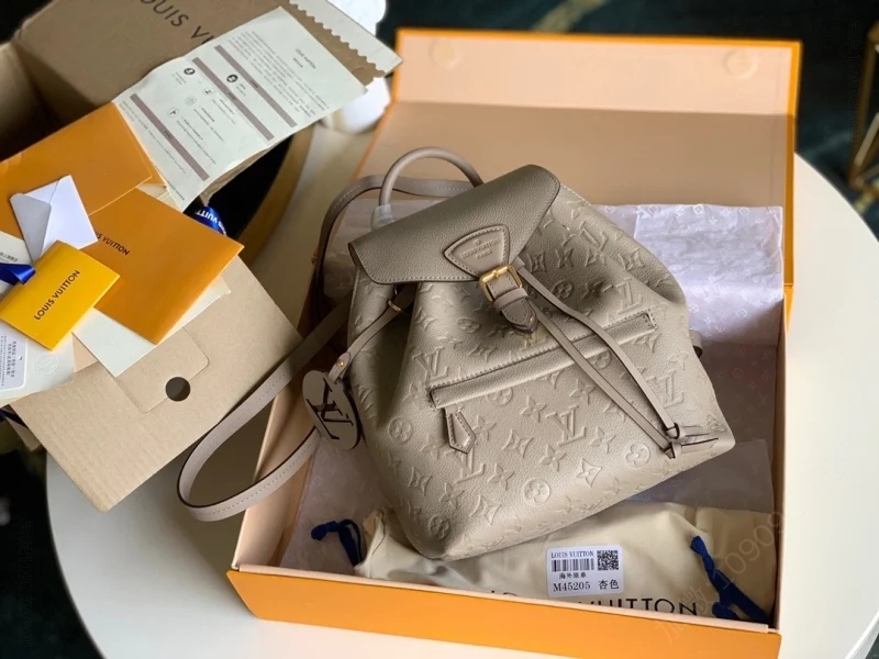 M45410 LV MONTSOURIS 双肩包 Empreinte 压纹皮革背包 灰色