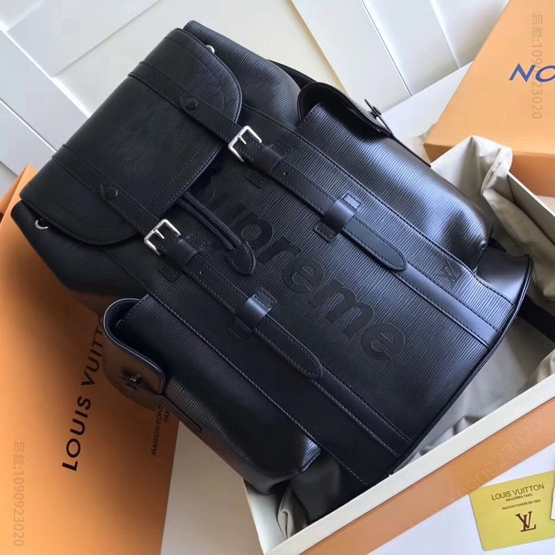 M41709 LV Supreme 联名系列限量版Christopher 双肩包 LV双肩包 黑色