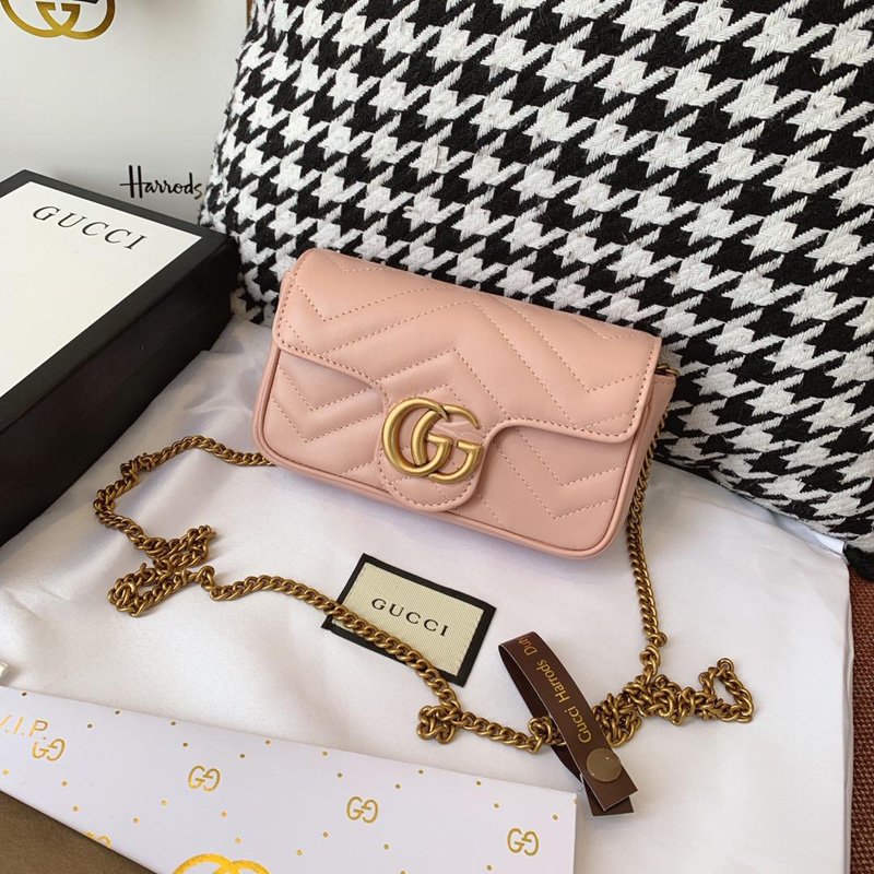古驰女包 Gucci GG Marmont系列绗缝皮革超迷你手袋 粉色 原单古驰 476433
