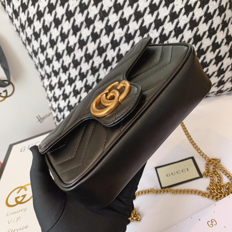 古驰女包 DSVRT 1000 Gucci GG Marmont系列绗缝皮革超迷你手袋 黑色 原单古驰 476433DSVRT1000