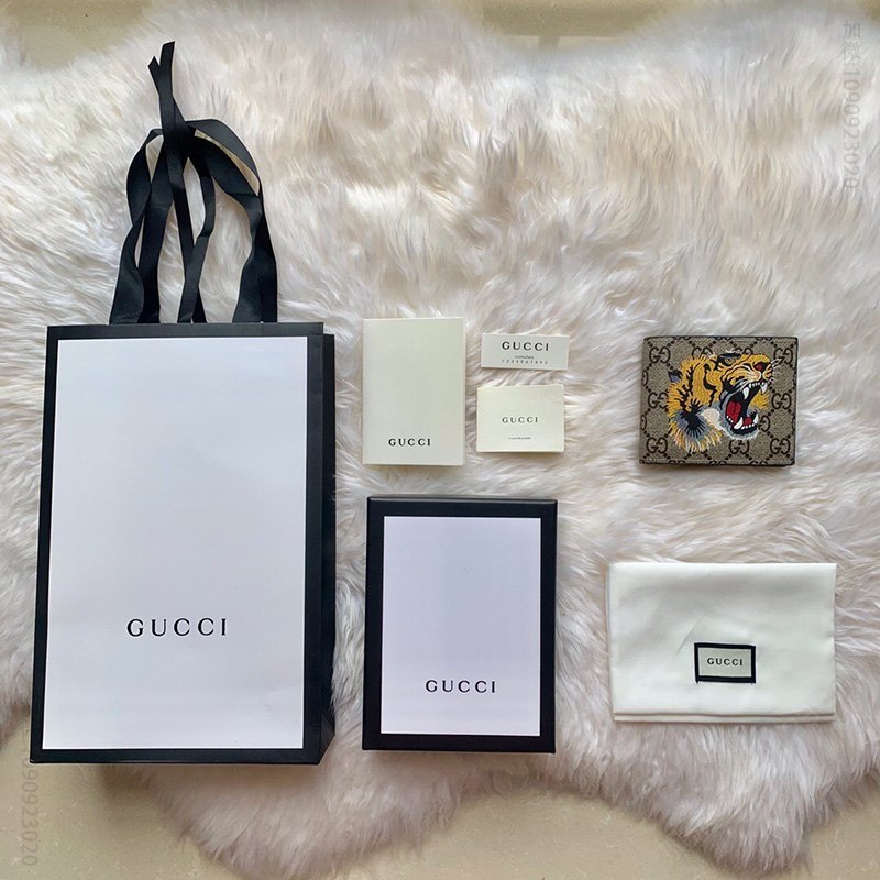 GUCCI高仿古驰钱包451268古驰老虎印花GG高级人造帆布钱包古驰钱包价格