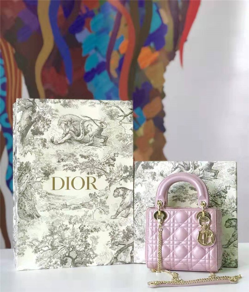 迪奥女包 Dior迪奥 Lady Dior 经典迪奥戴妃包 羊皮 Dior链条包 粉色 高仿迪奥女包 原单迪奥 M673