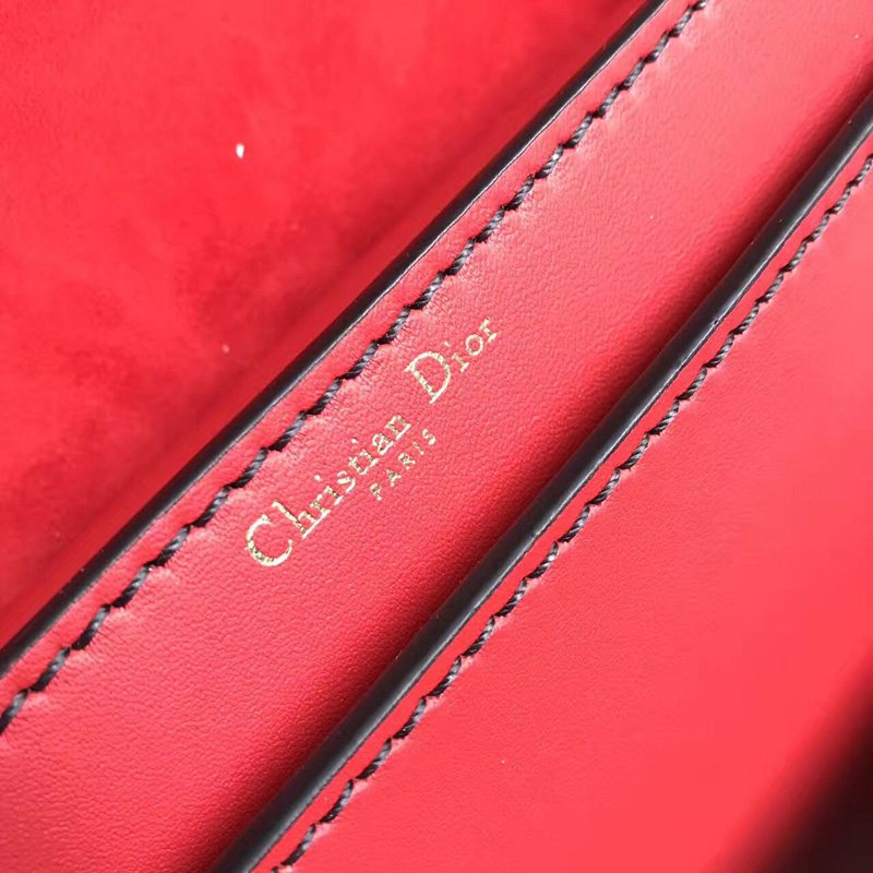 迪奥女包 迪奥Dior JADIOR DIOR链条包 頂級小牛皮翻蓋式包 红色 高仿迪奥女包 原单迪奥女包 M8000CVQVM900
