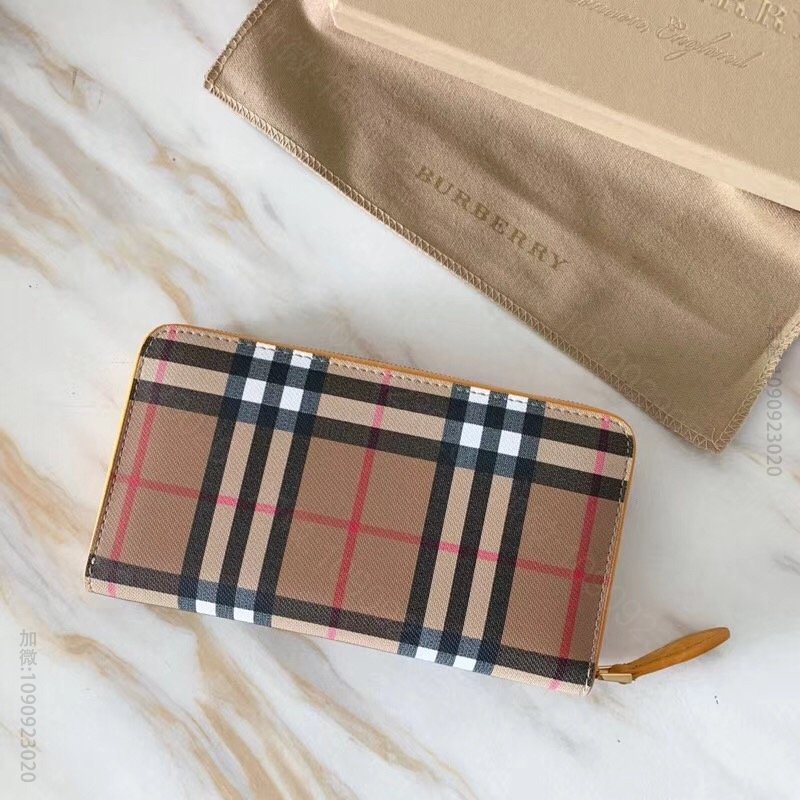 40714161 Burberry女款钱包 Vintage格纹拼皮革 撞色 ...