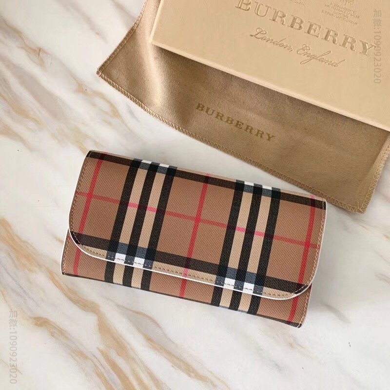 40734271 Burberry女款钱包 Vintage格纹拼皮革 撞色 巴宝莉长款钱夹 白色