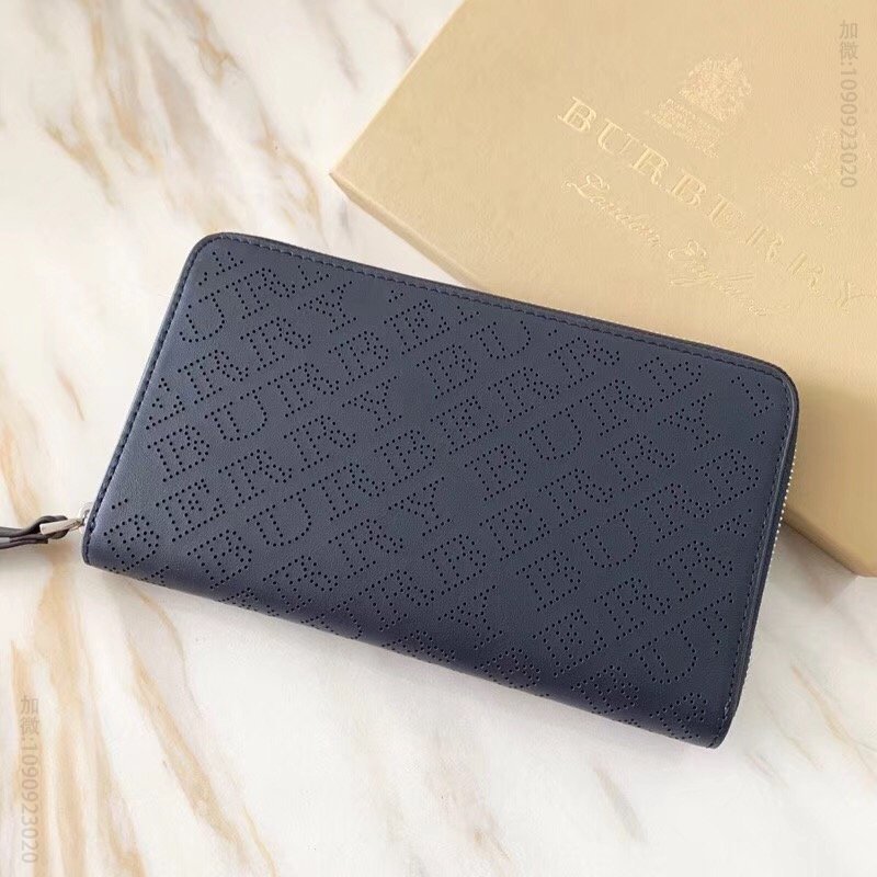 Burberry巴宝莉 激光冲孔式纹案 皮革 全拉链钱夹 深蓝色