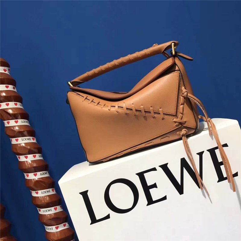 罗意威女包 Loewe罗意威 Puzzle 编织款 拼接几何包 手提肩包 棕褐色 高仿罗意威女包 