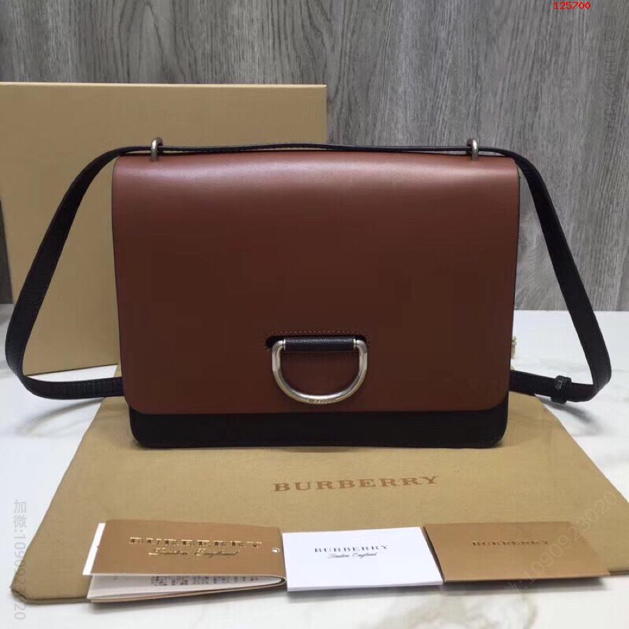 【Burberry】巴宝莉专柜新款立挺版型D型环包大号