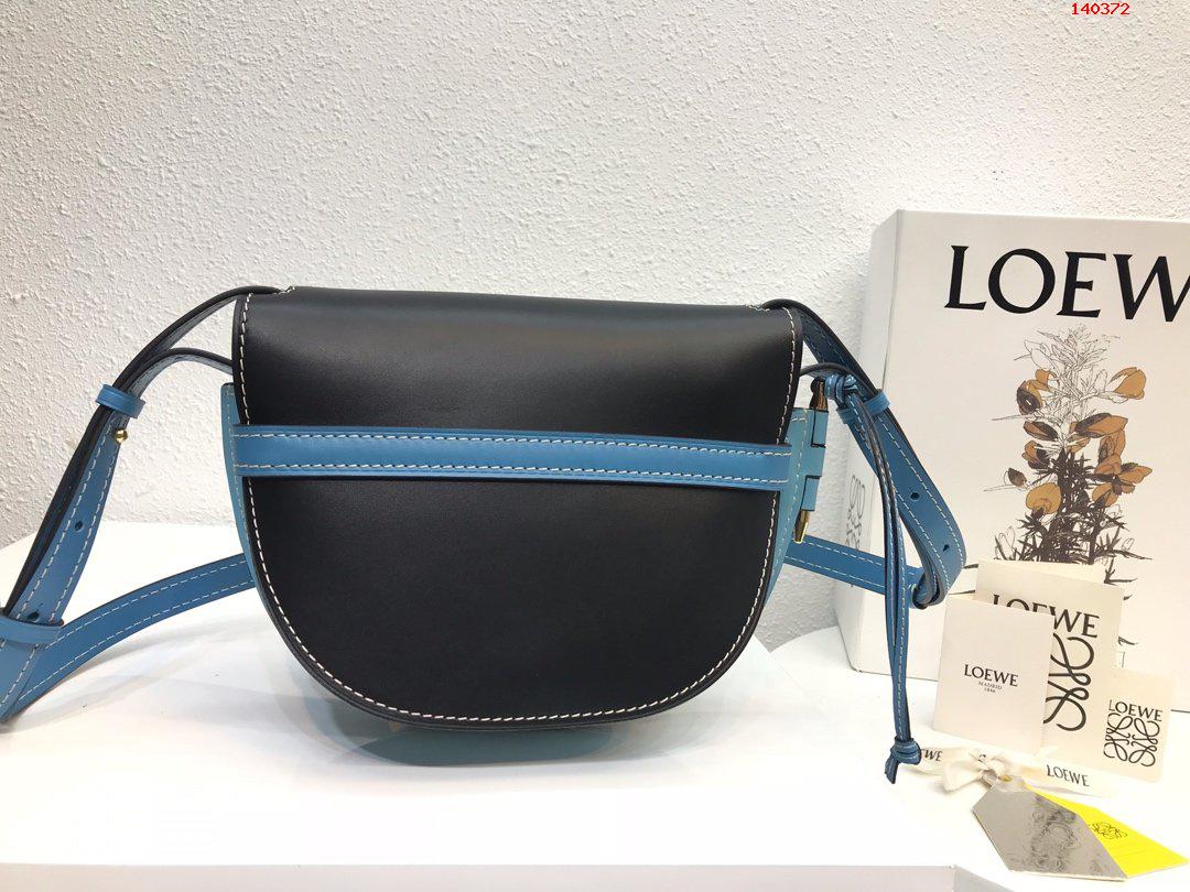 平纹皮Loewe最新色蓝黑色20 哪里可以用买高仿罗意威包包? 精仿罗意威女包 原版罗意威女包 A货罗意威女包 原单罗意威女包 10183