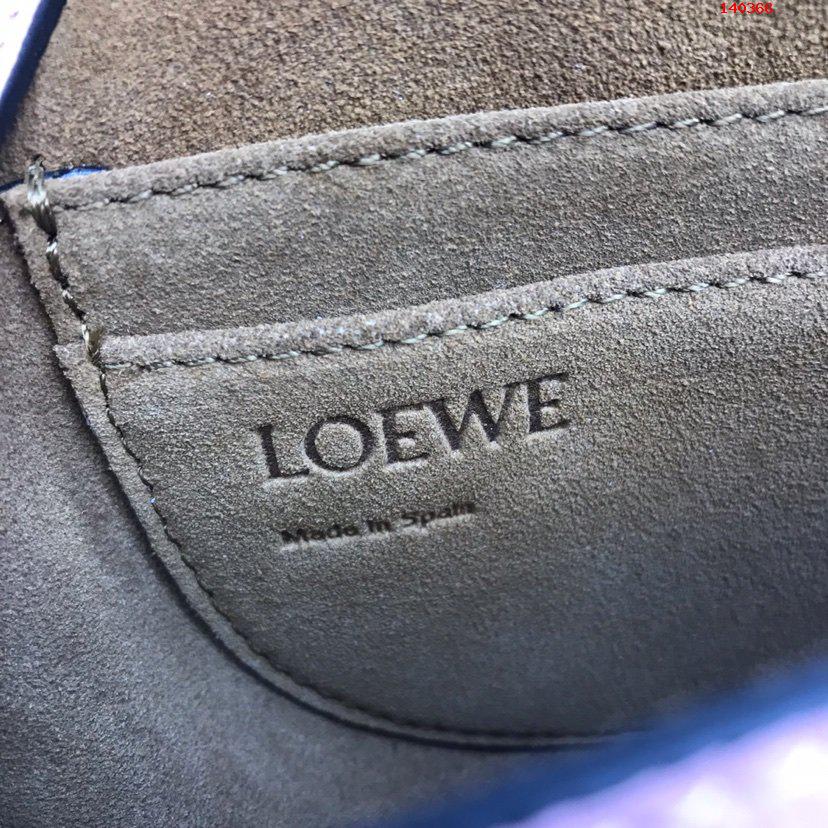 荔枝纹Loewe颜色浅粉罗意威专 哪里可以用买高仿罗意威包包? 精仿罗意威女包 原版罗意威女包 A货罗意威女包 原单罗意威女包 10182