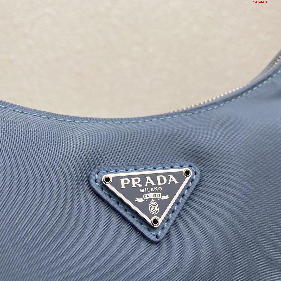 顶级原单Prada最新爆款皮肩带Hob 高仿普拉达包包和正品包包有什么区别 精仿普拉达女包 原版普拉达女包 A货普拉达女包 原单普拉达 1NE204