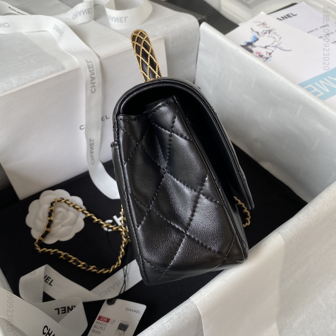 香奈儿翻盖包 高级手工坊系列 small flap bag AS4233 23A最实用的镂空手柄翻盖包 AS4233