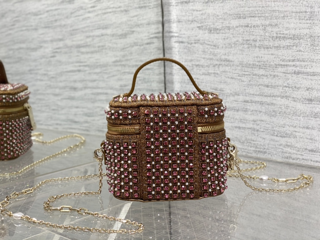 高仿迪奥女包 Dior 迪奥最新限量版超迷你化妆包 