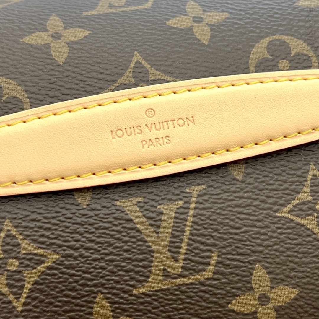 Lv老花腰包 M43644 Bumbag 爆款路易威登老花腰包 男女款胸包 M43644